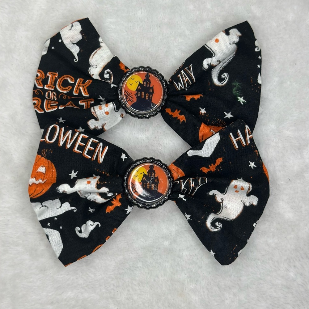 Halloween Themed Hair Bows
